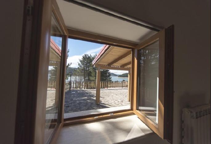 Bed and Breakfast A Due Passi Lorica Exterior foto
